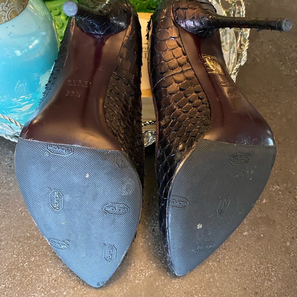 Shoes - Picture 5 of 5
